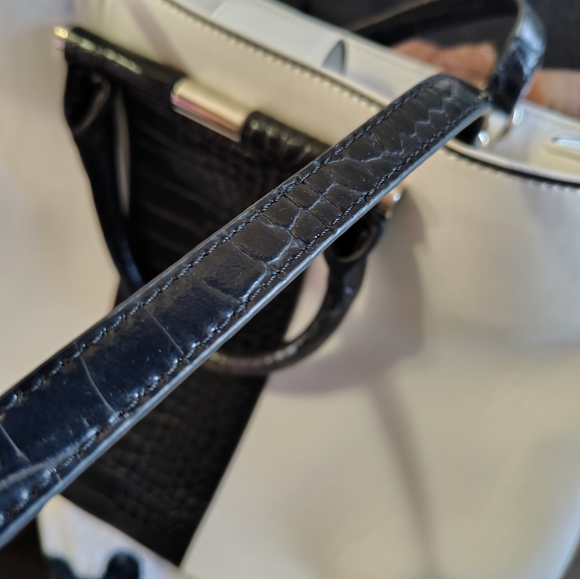 Nine West Black and White Tote Bag - Picture 5 of 6